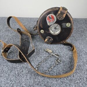 Detex Guardsman Watchclock in Leather Case w/ Key Winds & Runs Stamping Untested